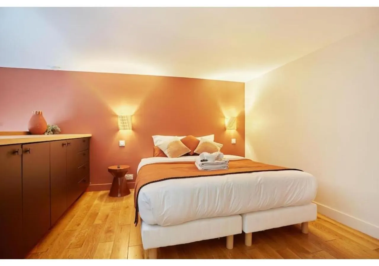 Apartment Le Marais Place Des Vosges By Studio Prestige Paris 0*,  France